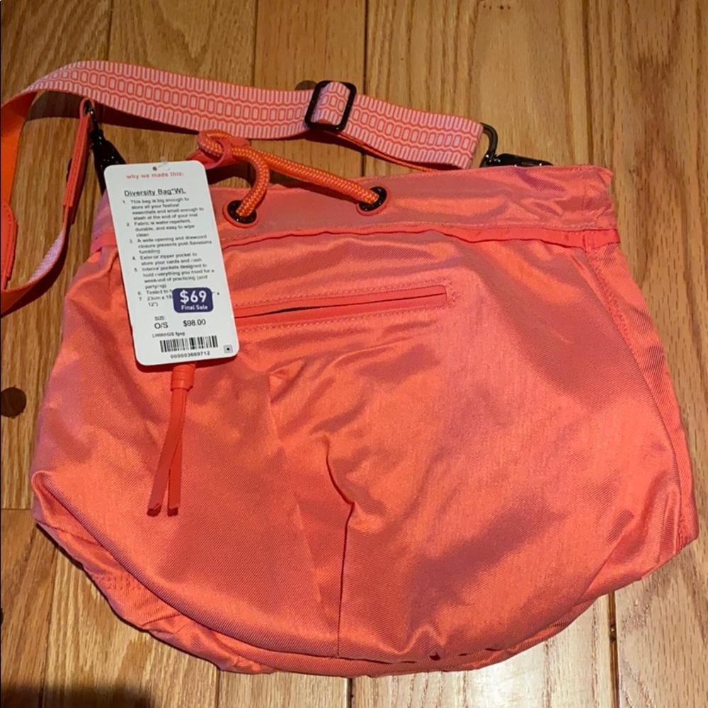 Lululemon diversity bag, wanderlust edition